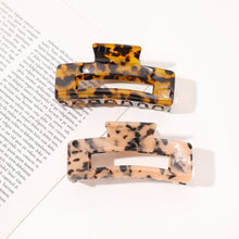 Load image into Gallery viewer, IVYU Hair Clip for Women-Elegant Tortoise Leopard Square Claw Clips - Ivyu Beauty