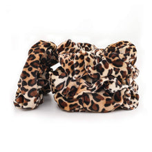 Load image into Gallery viewer, Velvet Scrunchies With Pocket Zipper Hair Ties for Women Big Vsco Girl Stuff Scrunchy Hidden Hair Scrunchie Ponytail Holder Elastic Bands Gift for Friend - Ivyu Beauty