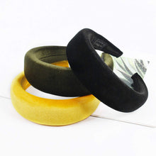 Load image into Gallery viewer, Headbands For Women Hair Head Bands - Knotted Pearl Turban Cute Headbands Velvet Padded Hair bands for Women’s hair Wide Thick Top Knot Hairbands For Girls (3 Pearl Headbands+3Velvet Padded Headbands) - Ivyu Beauty