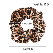 Load image into Gallery viewer, Ivyu Velvet Pocket Scrunchies with Zipper Stash Scrunchy Hair Ties - Ivyu Beauty