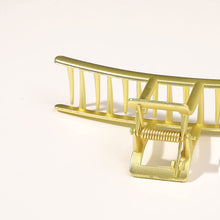 Load image into Gallery viewer, Ivyu Hair Claw Clips for Women - Nonslip Large Gold Banana Metal Barrettes Matte Claw Hair Clips Accessories for Girls French Fashion Strong Hold Jumbo No Damage Hairclips for Thick Long Curly Hair - Ivyu Beauty