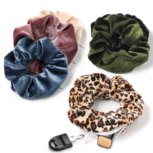 Load image into Gallery viewer, Ivyu Velvet Pocket Scrunchies with Zipper Stash Scrunchy Hair Ties - Ivyu Beauty