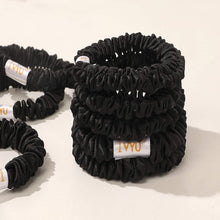 将图片加载到图库查看器,Ivyu Scrunchies Silk Satin Hair Ties Black - Ivyu Beauty