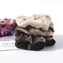 将图片加载到图库查看器，Velvet Scrunchies Hair Ties Women - Ivyu16 Pack Cute Big Scrunchy Vsco Girl Stuff Scrunchie Holder Gift for Women Hair Ties Elastic Bands - Ivyu Beauty
