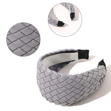 Load image into Gallery viewer, Ivyu Headbands for Women Head Bands - Fashion Diademas Para Mujer De Moda Cute White Wide Headband - Ivyu Beauty
