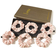 将图片加载到图库查看器，Ivyu Pink Scrunchy for Girls Women Thick Hair Cute Hairties
