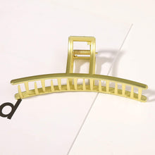 Load image into Gallery viewer, Ivyu Hair Claw Clips for Women - Nonslip Large Gold Banana Metal Barrettes Matte Claw Hair Clips Accessories for Girls French Fashion Strong Hold Jumbo No Damage Hairclips for Thick Long Curly Hair - Ivyu Beauty
