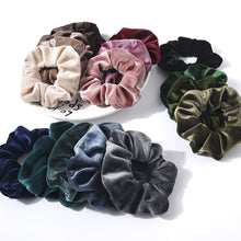 将图片加载到图库查看器，Velvet Scrunchies Hair Ties Women - Ivyu16 Pack Cute Big Scrunchy Vsco Girl Stuff Scrunchie Holder Gift for Women Hair Ties Elastic Bands - Ivyu Beauty

